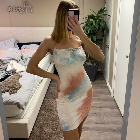PacSun Dresses & Skirts - Tie-dye Bodycon Dress